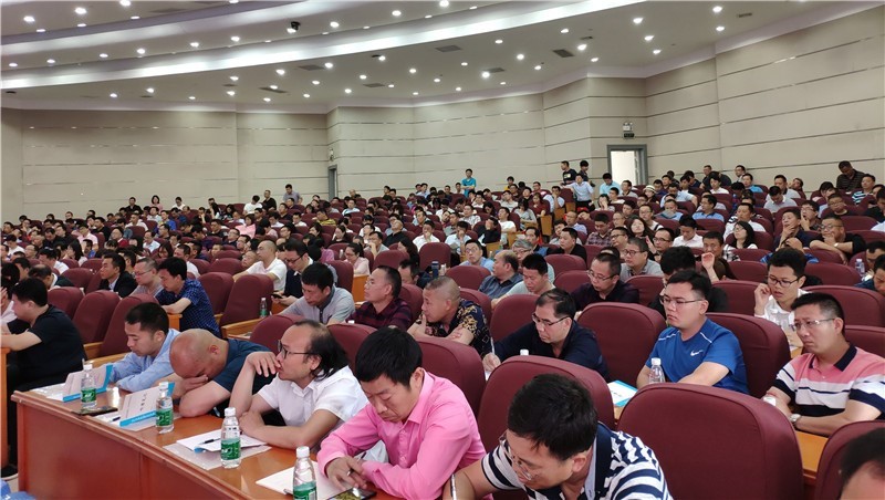 圖為2019年舉辦“高考新政下學校的挑戰(zhàn)和應對研討會”。